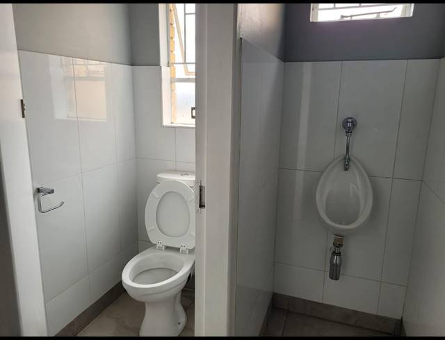 1,250M² WAREHOUSE TO LET IN CHLOORKOP